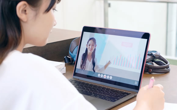 メインビジュアル